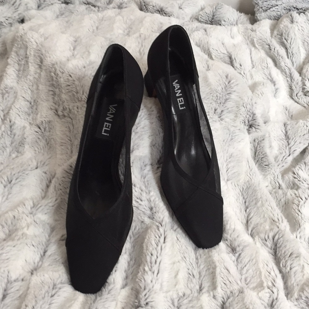Black pumps with meshed sides